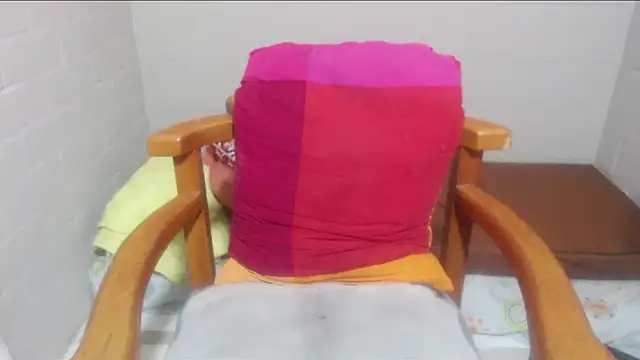 rose-crystal online show from March 15, 11:51 pm