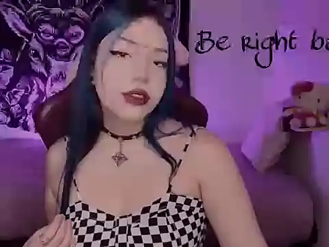 revenmiller  online show from October 4, 1:17 pm