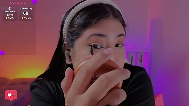 Gaby  Howards online show from March 30, 7:35 pm