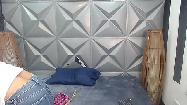 GreciaFox1 online show from September 16, 11:40 am