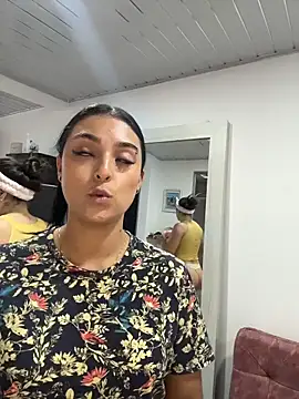 nicolexxaleja online show from March 18, 9:53 pm