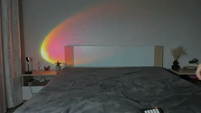 sophiahope online show from April 10, 7:31 pm