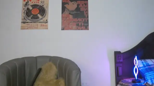 CoralieBronson online show from February 26, 1:26 am