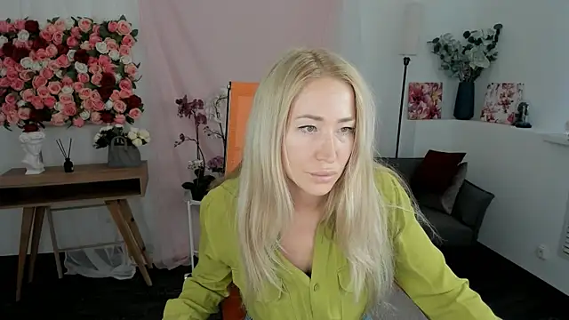 AstraMonroe online show from April 1, 1:50 am