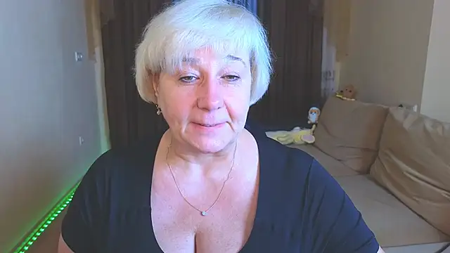 Milana Milky online show from November 11, 5:03 am