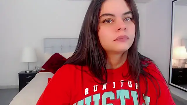 maddissonivanova online show from March 14, 7:26 pm