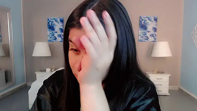 maddissonivanova online show from March 10, 7:18 pm