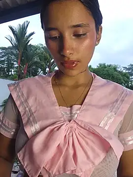 Lorena Mcfly online show from April 6, 11:44 am