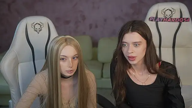 Regina Sweet054 online show from March 12, 3:26 pm