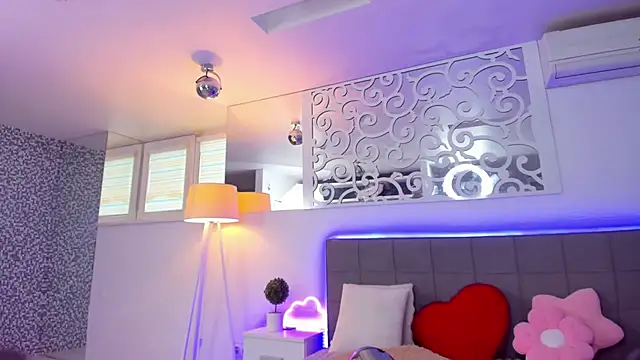 AshleyJoness online show from February 12, 6:48 am