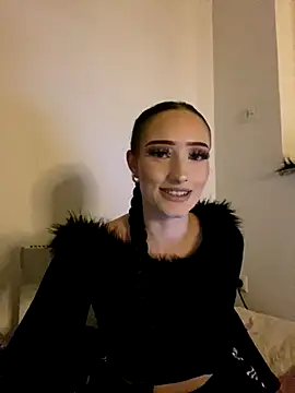 Tijara-im-Pyjama online show from December 4, 10:54 pm