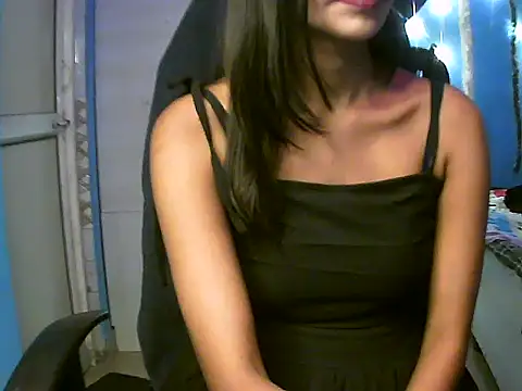 RENUKA RAJPUT online show from November 8, 8:36 pm