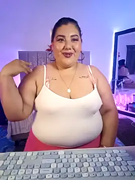 AndreaKinky online show from December 18, 8:52 am