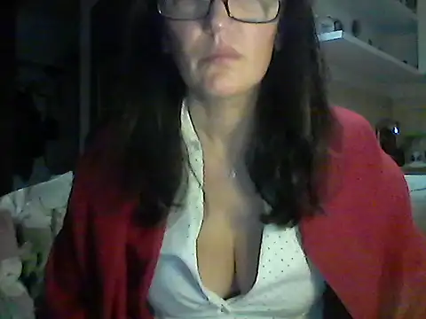 Elena48324 online show from December 5, 8:10 pm