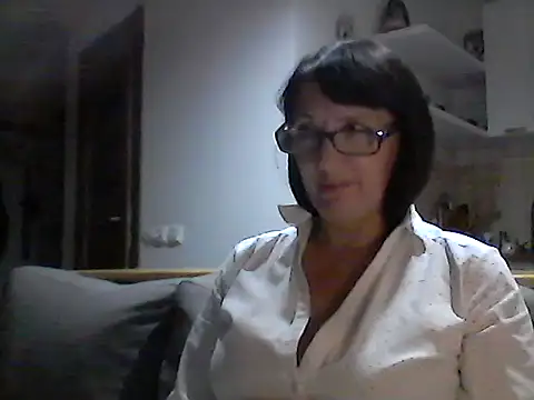 Snapshot of Elena48324 chatting on September 15, 6:04 pm Elena48324 online show from September 15, 6:04 pm