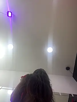 Skylar Smith  online show from February 18, 12:04 pm