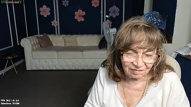 Betty Brick online show from July 13, 6:08 pm