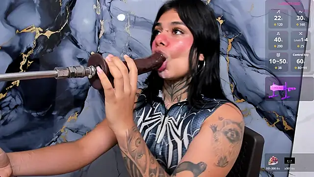 Emily Evo online show from November 7, 9:53 pm