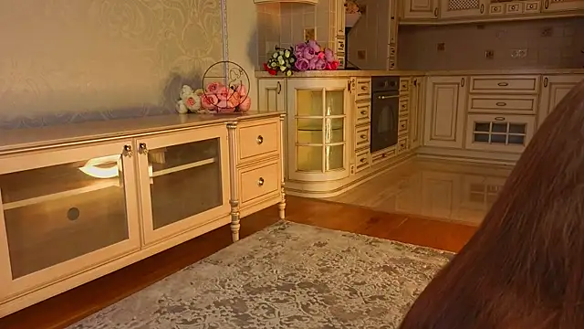 EadlinGillim online show from November 26, 3:18 am