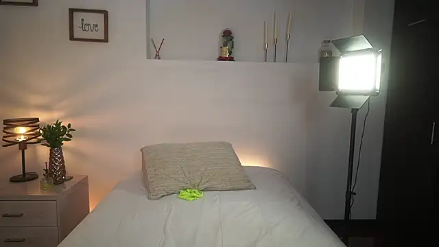ximena cortez 03 online show from May 30, 2:20 am