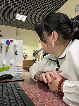 Liza Will online show from January 11, 9:47 am