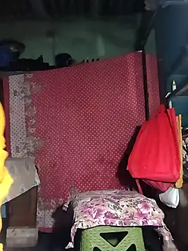 Nude-Priya2 online show from February 6, 9:23 am