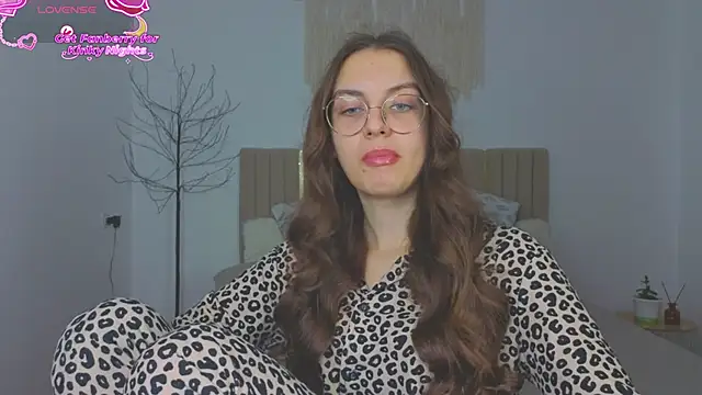 Real cutie1 online show from December 2, 2:30 pm