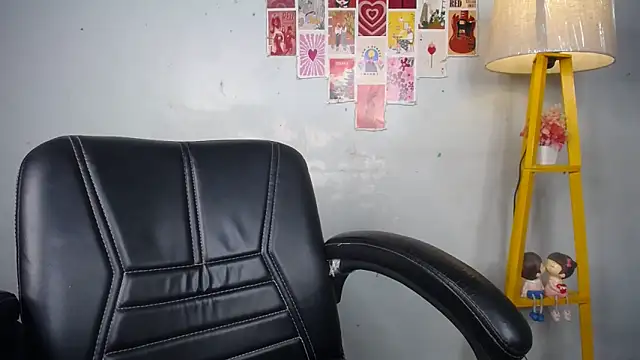 kiara 1122 online show from March 19, 3:55 am