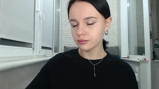 Blair Yates online show from December 4, 10:21 pm