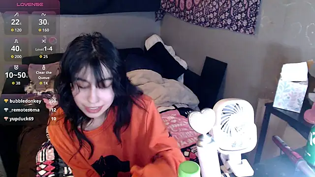 London Ray online show from February 7, 9:13 am