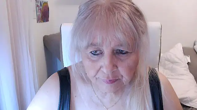 SusiLifeXXX online show from November 23, 9:49 pm