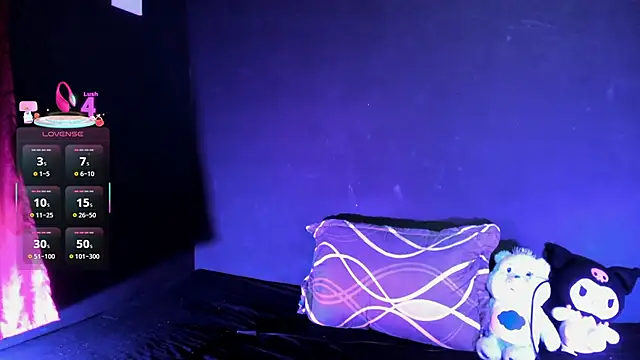 madiixwatson online show from October 1, 10:31 am