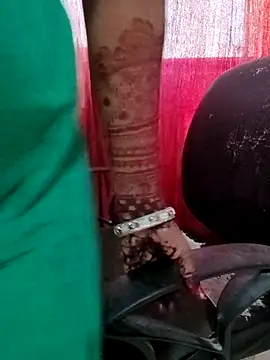 Snapshot of Reeta-rani chatting on October 11, 4:28 am Reeta-rani online show from October 11, 4:28 am