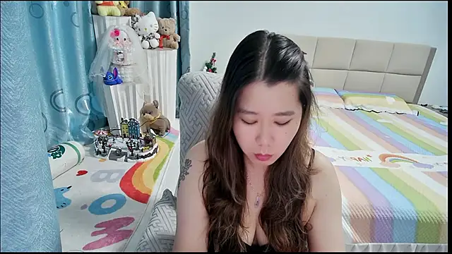 Onlyxixi online show from August 9, 10:19 am