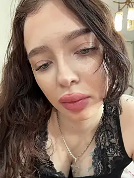 Hannah xBaby online show from December 18, 10:09 am