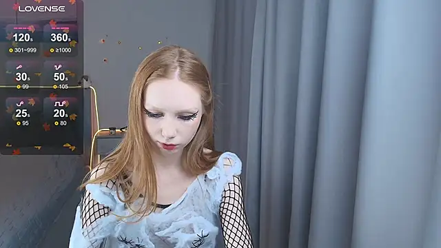 FoxyMira online show from October 31, 1:37 pm