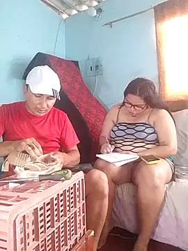 miroqui143 online show from April 29, 6:35 pm