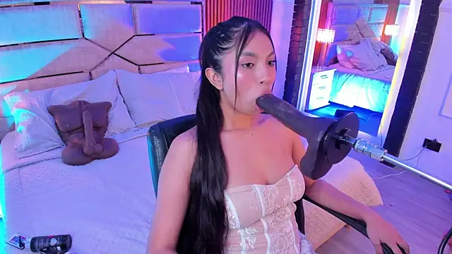 Amberashford online show from May 16, 5:21 am