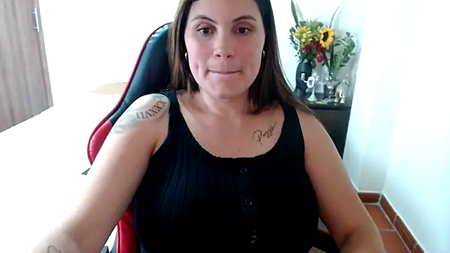 Secret Bella online show from September 22, 4:49 pm