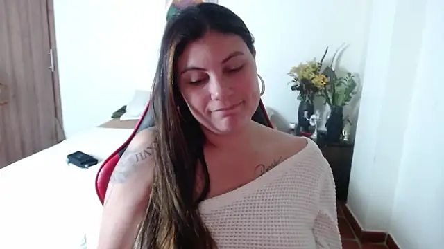 Secret Bella online show from September 29, 11:59 am