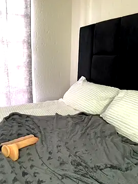 jayjayja19 online show from November 2, 5:55 am