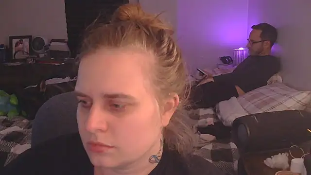 Sexyblonde12344 online show from November 30, 11:42 pm