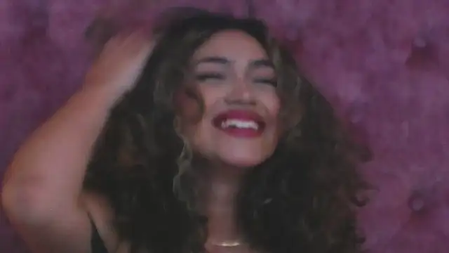 MaddisonBelucci online show from December 4, 8:53 pm