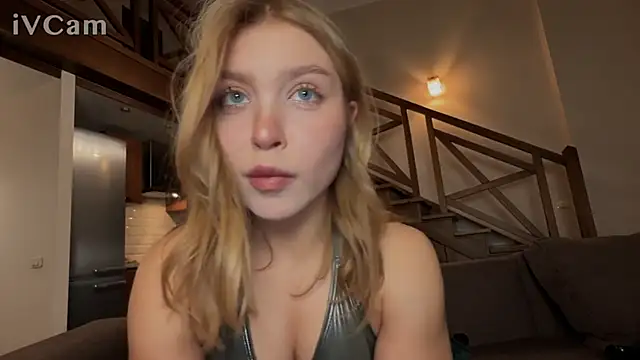 VanillaLivitski online show from November 13, 4:39 pm