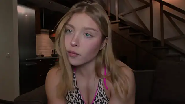 VanillaLivitski online show from November 20, 6:53 pm