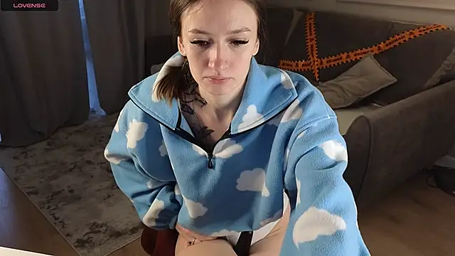 cutienaughtygirl online show from November 5, 8:52 am