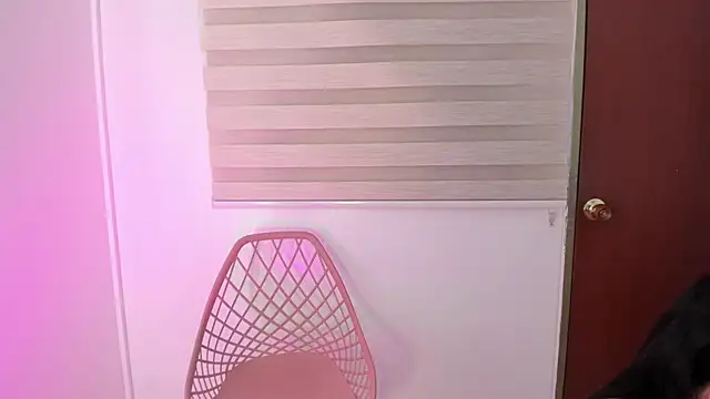 Hadid Jimenez  online show from November 26, 9:27 pm