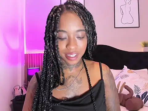 Pauline Fox online show from April 12, 7:55 am