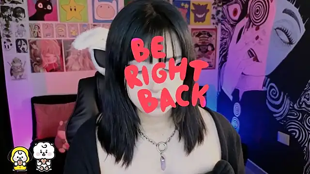 Yuhwan  online show from December 13, 9:10 pm