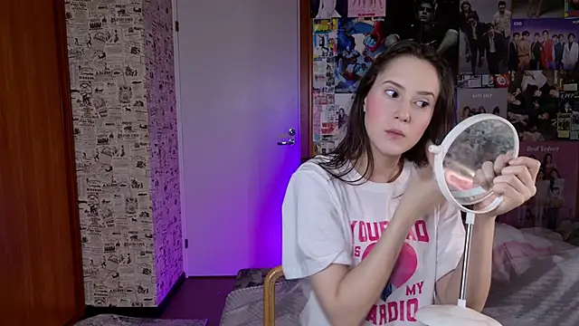 LucyRose3 online show from December 19, 3:37 pm